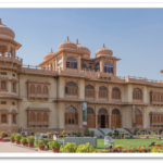 Top Attractions in Karachi for First-Time Visitors